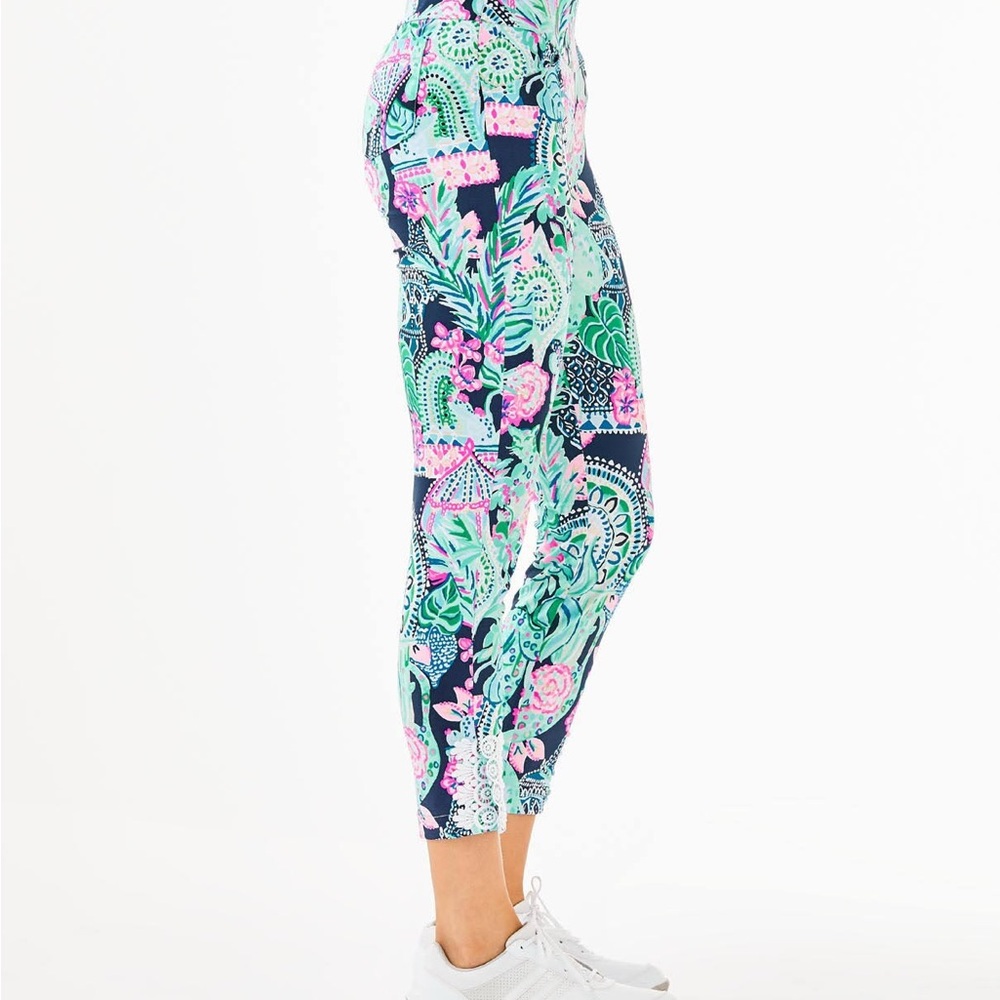 Lilly Pulitzer LUXLETIC CORSO PANT UPF 50+ Golf Pants Lookin Sharp